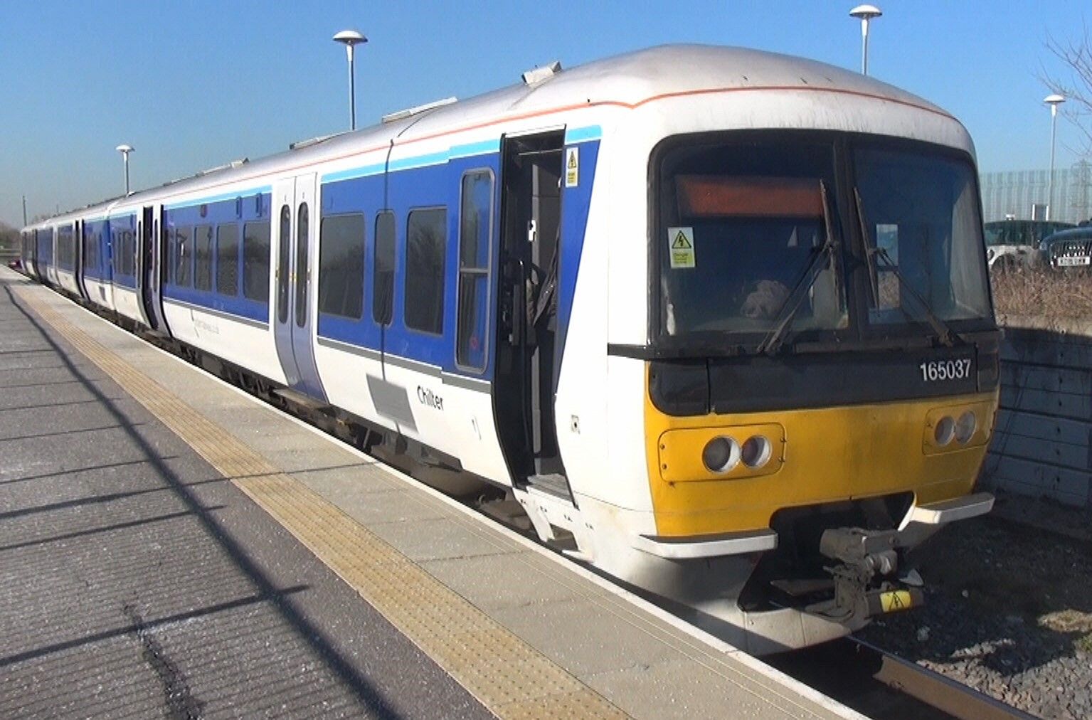 Cab Ride CHN19: Aylesbury Vale Parkway & Rickmansworth to London Marylebone & Return